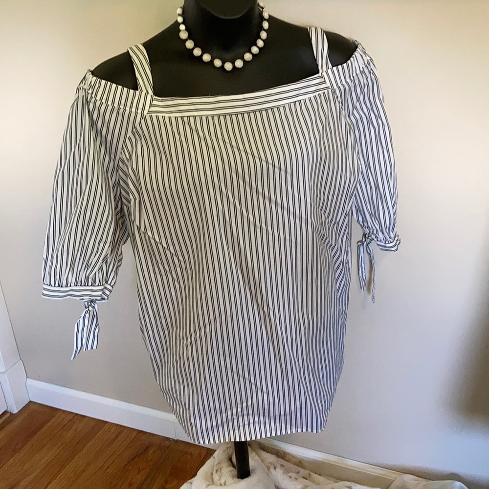 Women’s Plus Size Top
